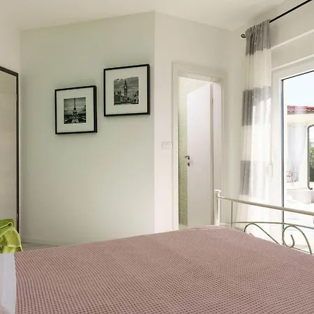 Holiday home Landa